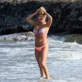 Zara Holland голая #0433