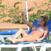 Zara Holland голая #0446