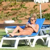 Zara Holland голая #0449