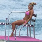 Zara Holland голая #0479