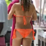 Zara Holland голая #0519