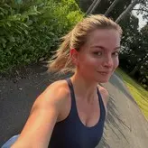 Zara Holland голая #1059