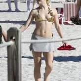 Zara Larsson голая #0130