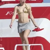 Zara Larsson голая #0135