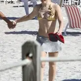 Zara Larsson голая #0136