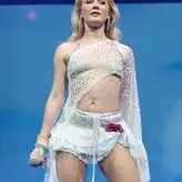 Zara Larsson голая #0142