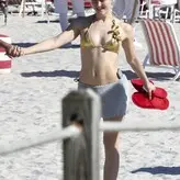 Zara Larsson голая #0157