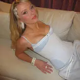 Zara Larsson голая #0173