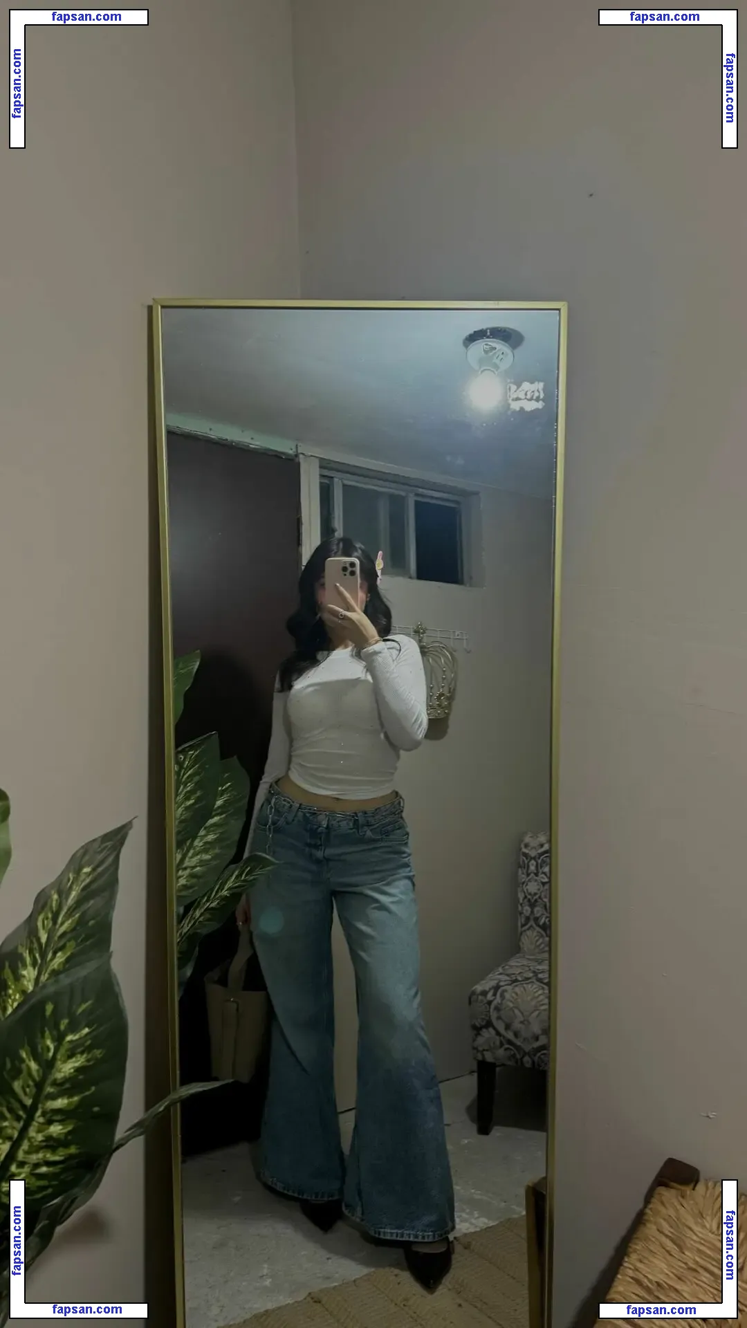 Zareth Alcantar голая фото #0004 с Онлифанс