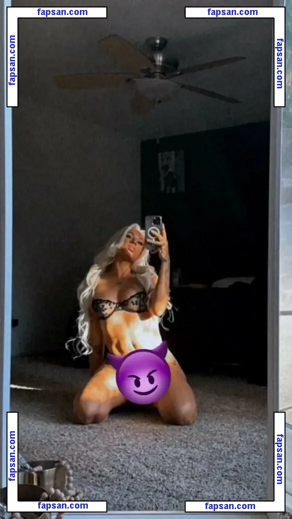 zashiasantiago голая фото #0002 с Онлифанс