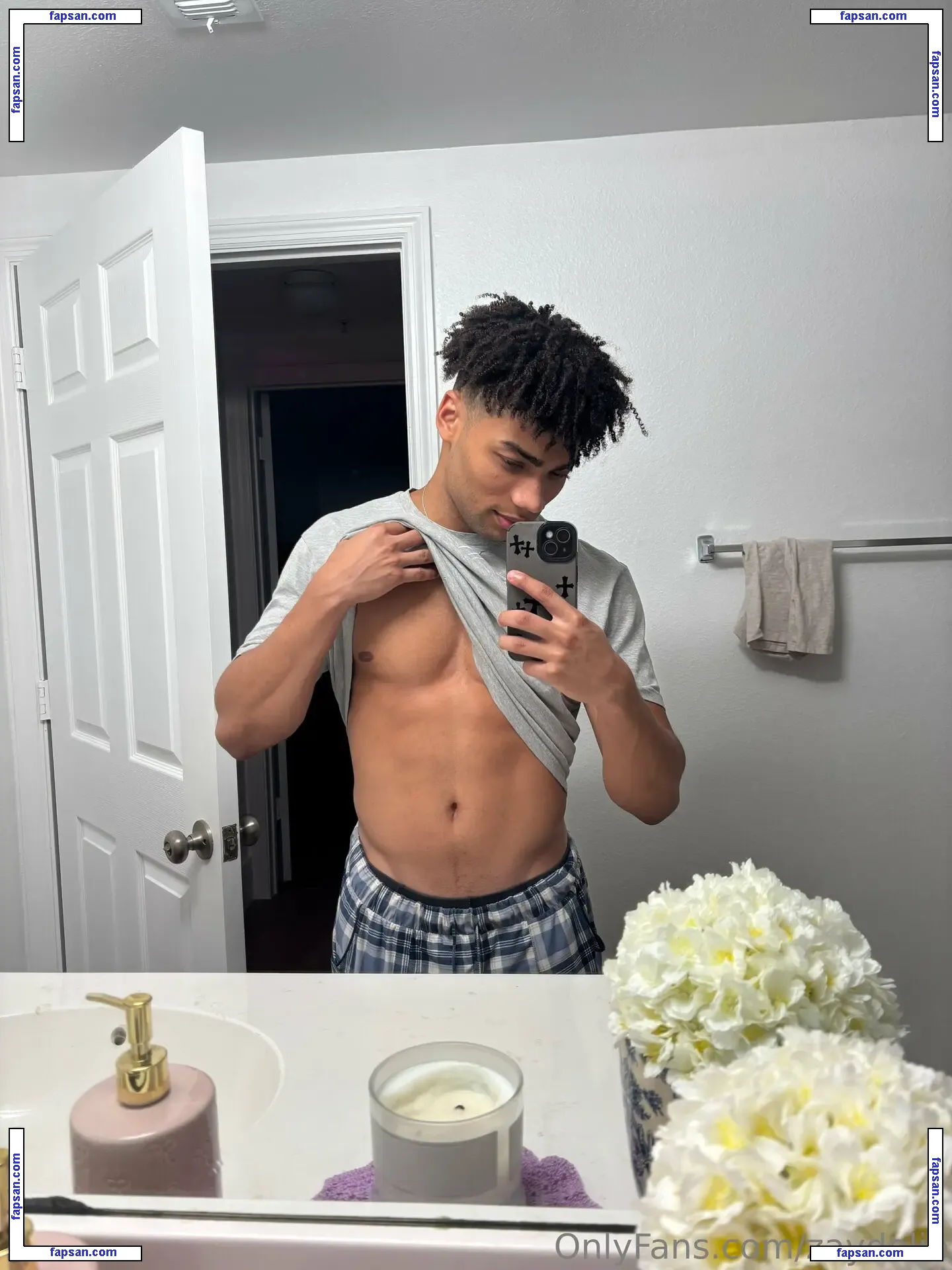 zaydelie nude photo #0005 from OnlyFans