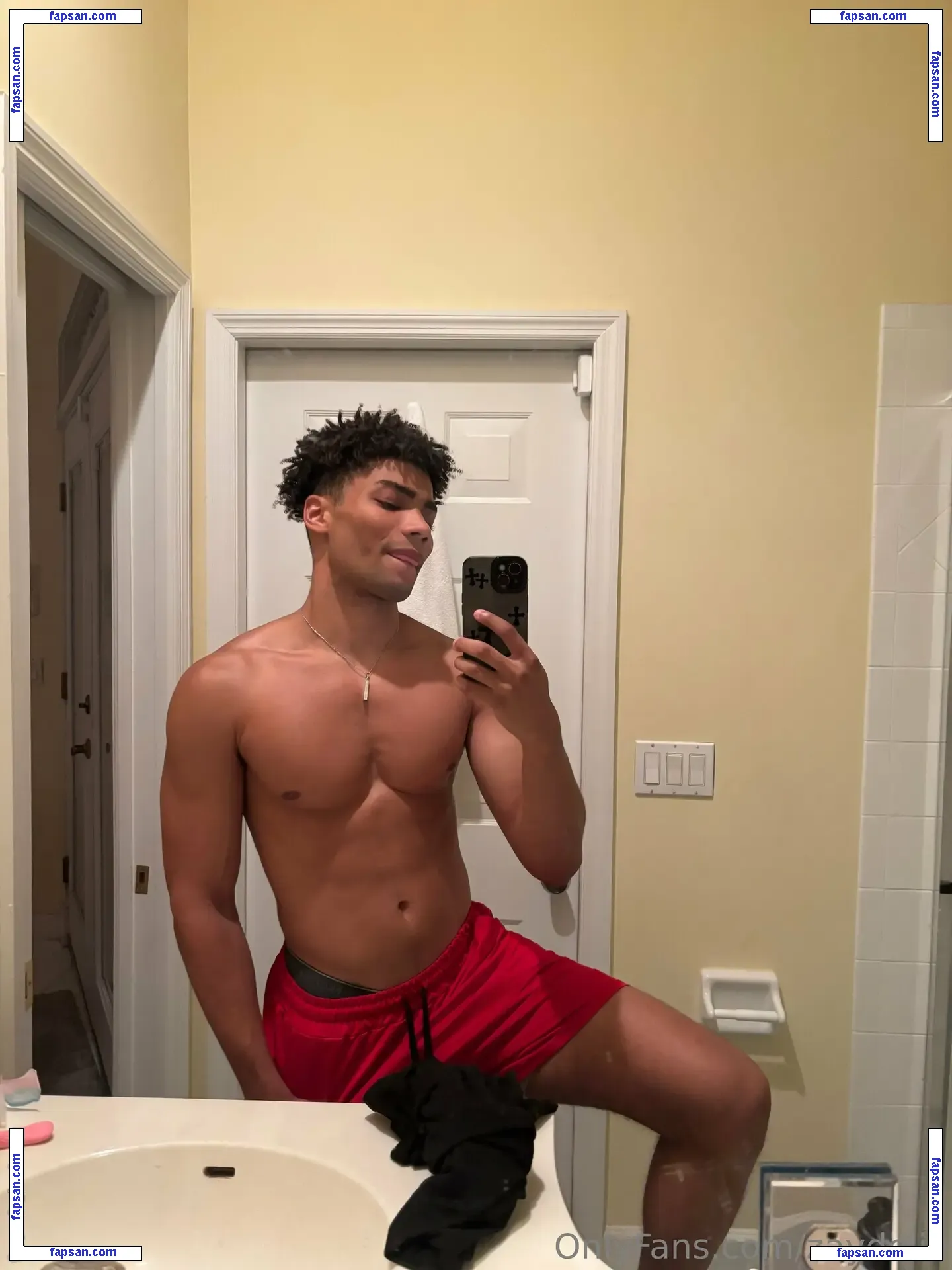 zaydelie nude photo #0008 from OnlyFans