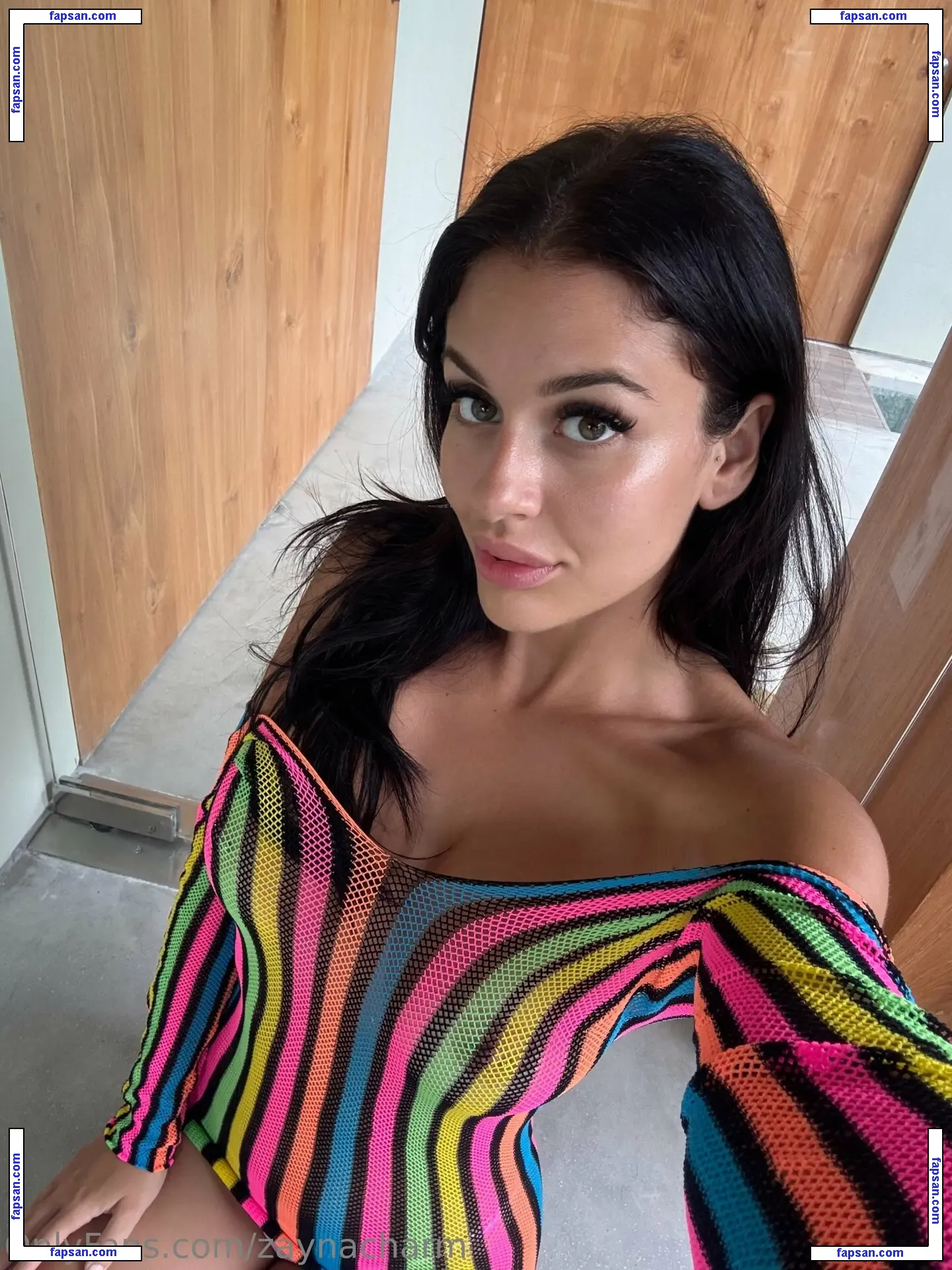 zaynacharm nude photo #0037 from OnlyFans