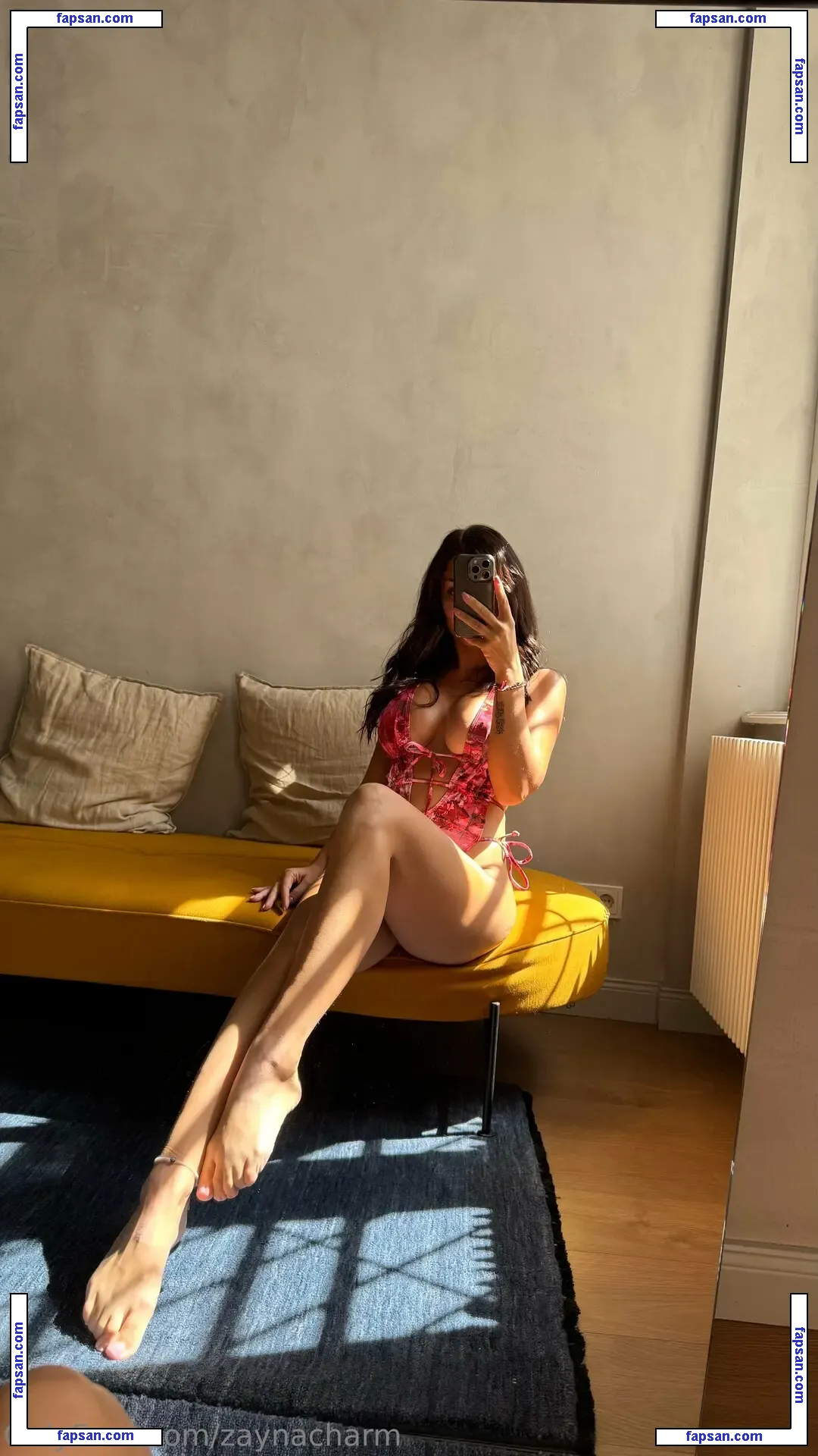 zaynacharm nude photo #0038 from OnlyFans