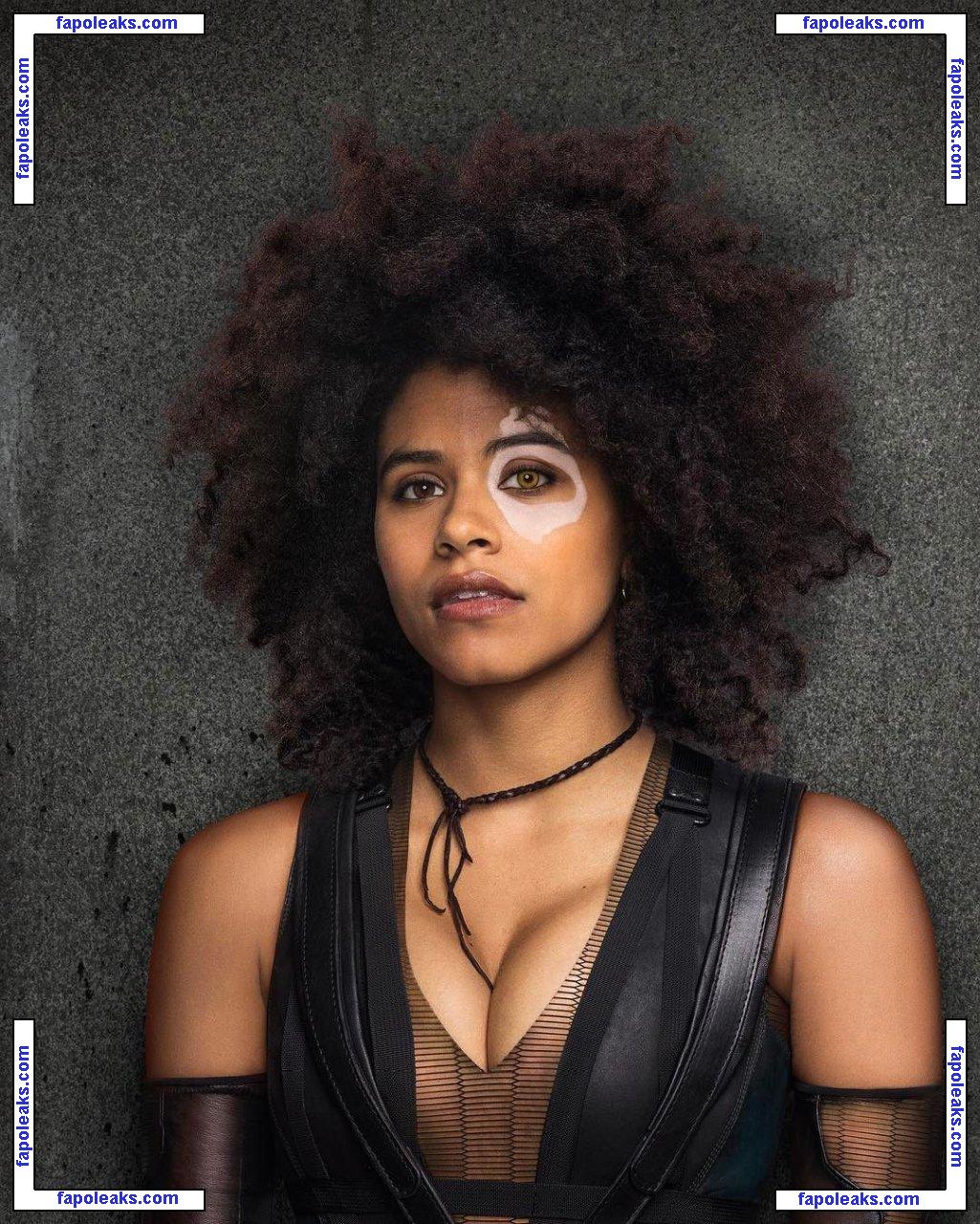 Zazie Beetz / zaziebeetz голая фото #0002 с Онлифанс