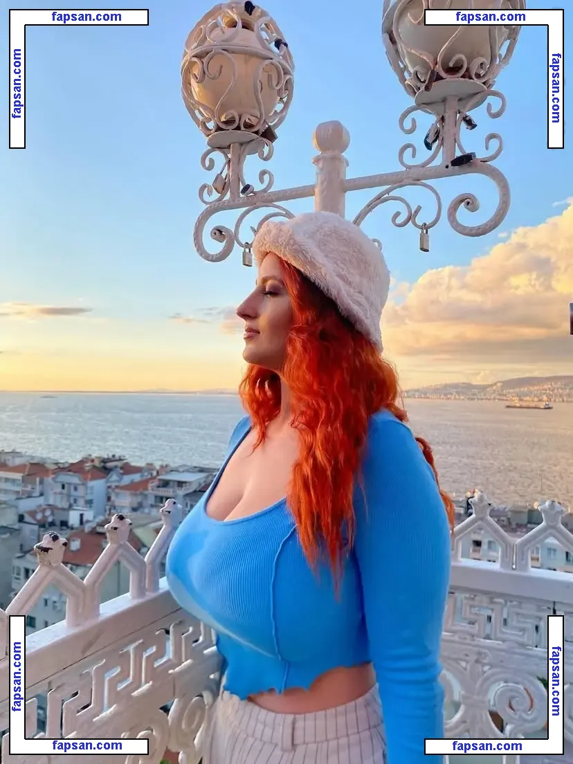 Zehra Aslan голая фото #0005 с Онлифанс