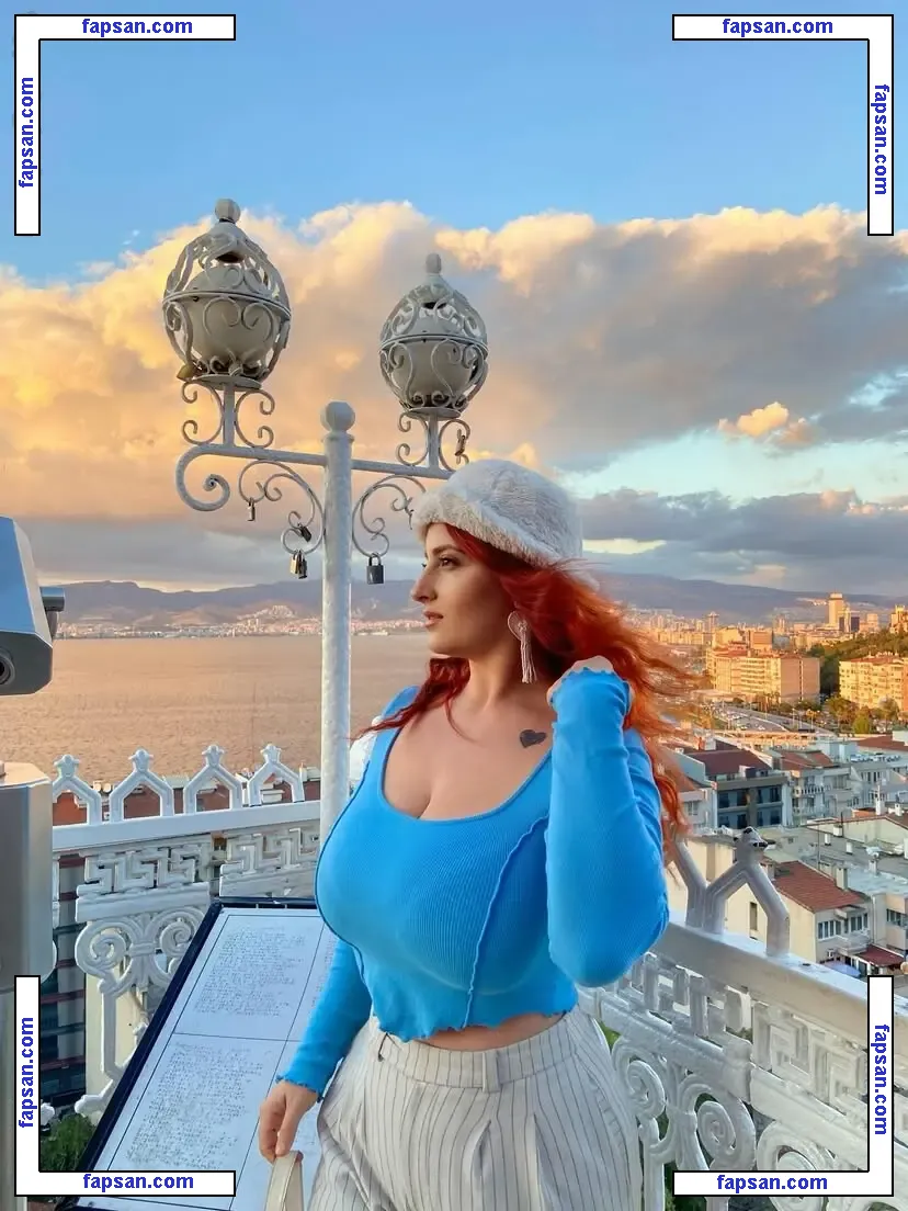 Zehra Aslan голая фото #0007 с Онлифанс