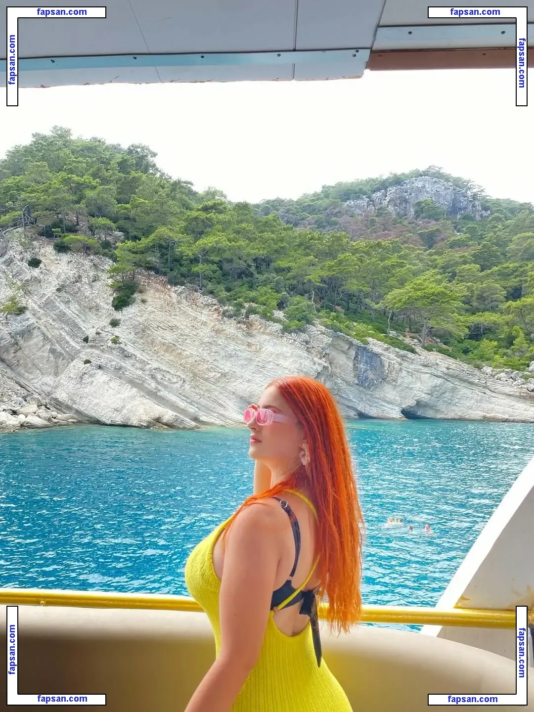 Zehra Aslan nude photo #0012 from OnlyFans