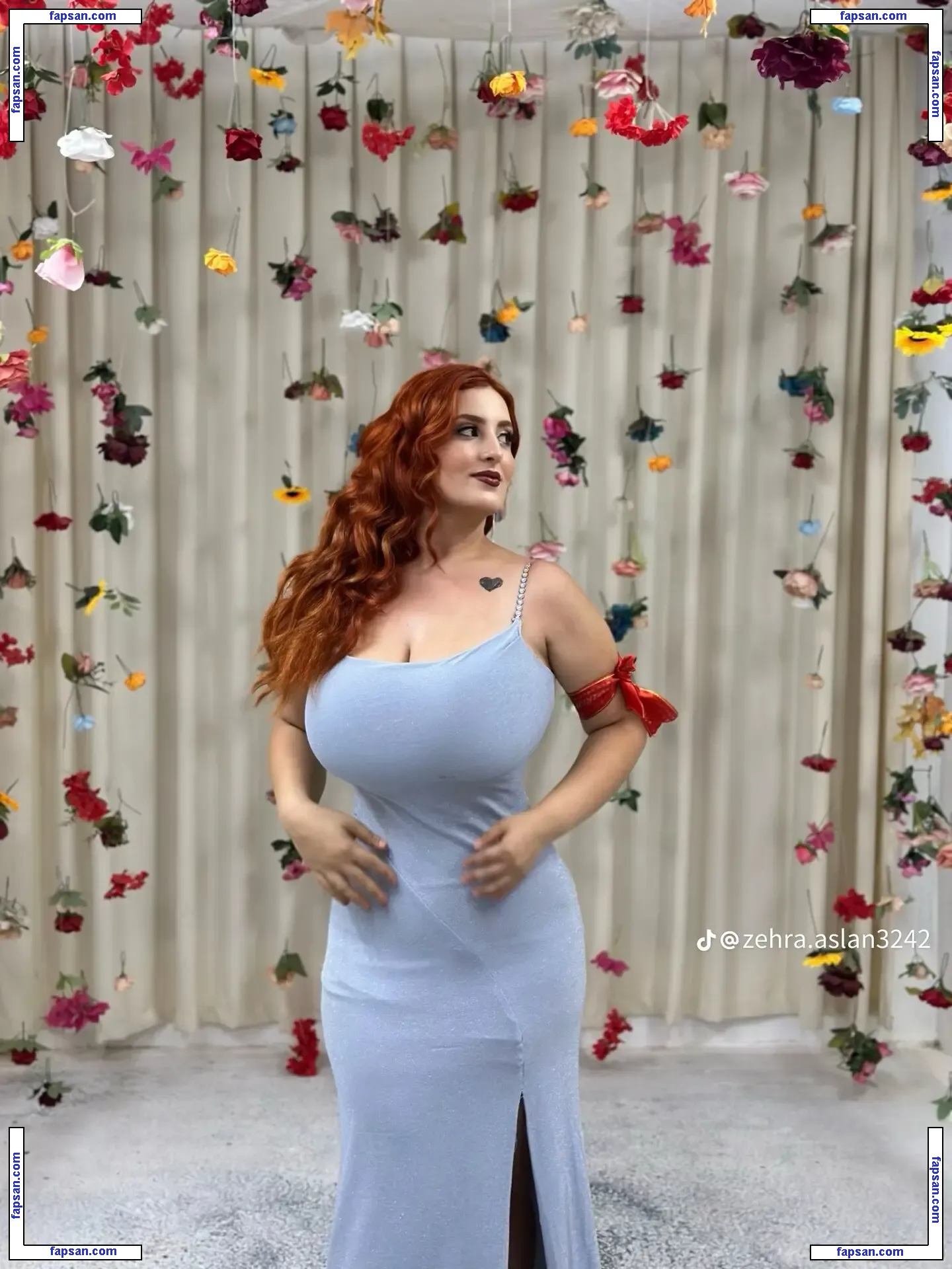 Zehra Aslan nude photo #0018 from OnlyFans