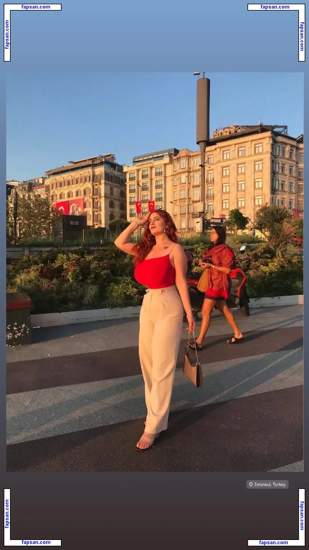 Zehra Aslan nude photo #0029 from OnlyFans