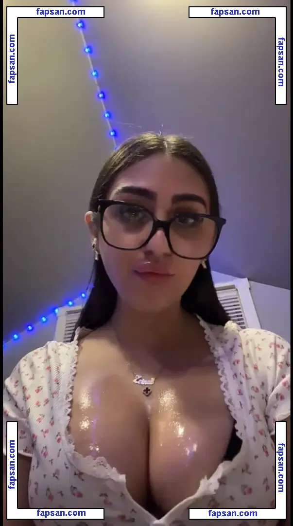 Zeinab Mansour голая фото #0001 с Онлифанс