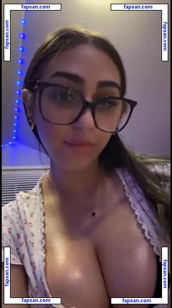 Zeinab Mansour голая фото #0004 с Онлифанс