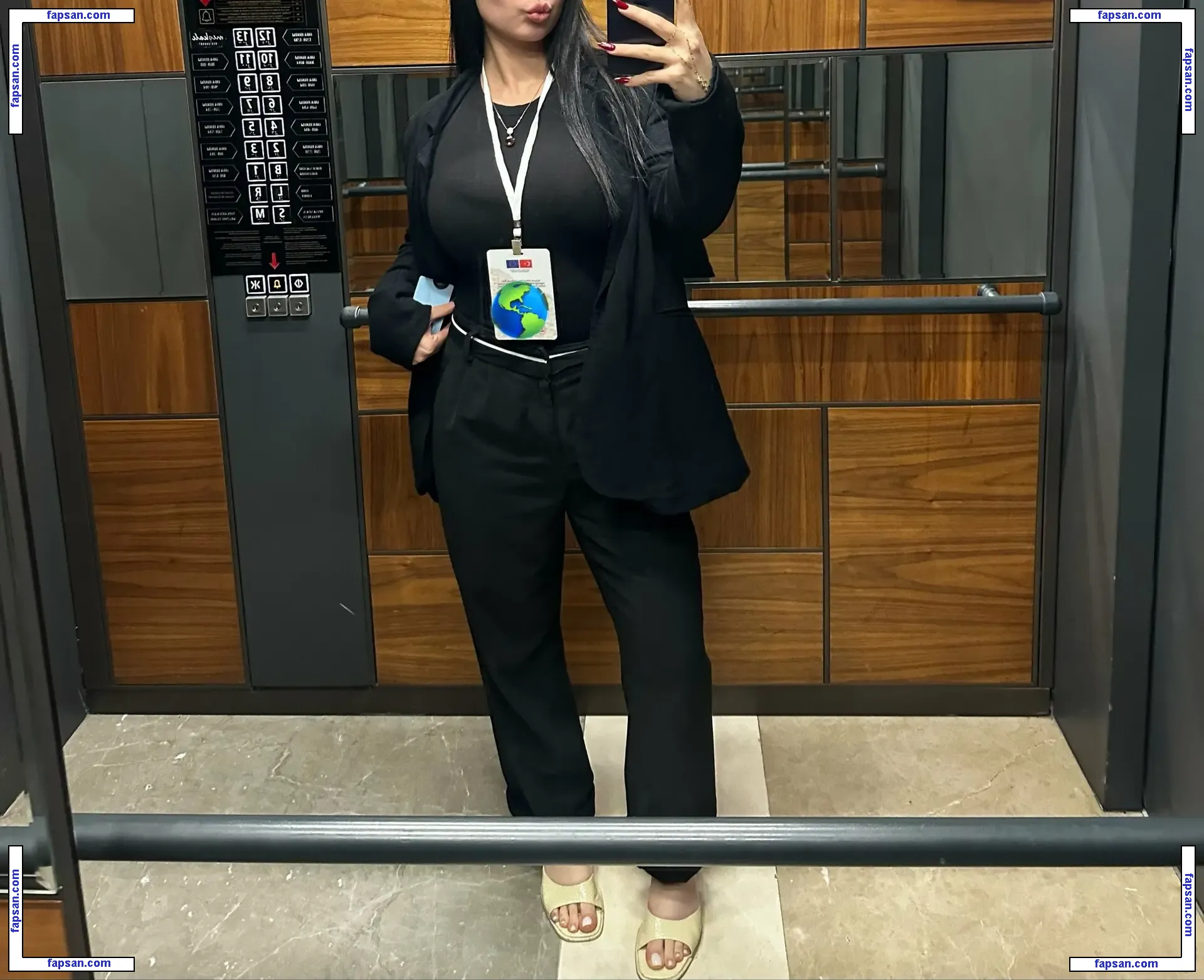 zelihanday nude photo #0001 from OnlyFans