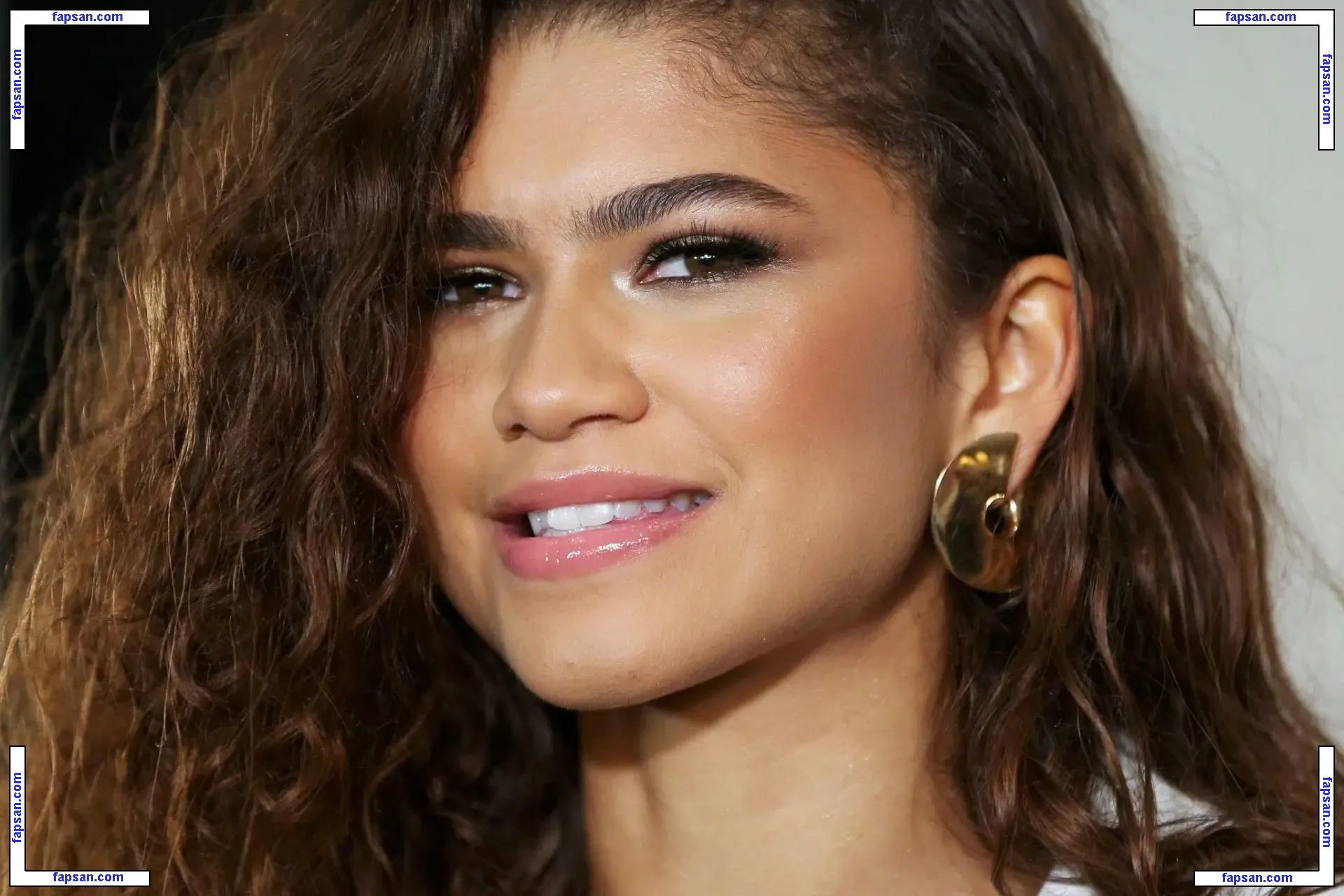 Zendaya nude photo #0169 from OnlyFans