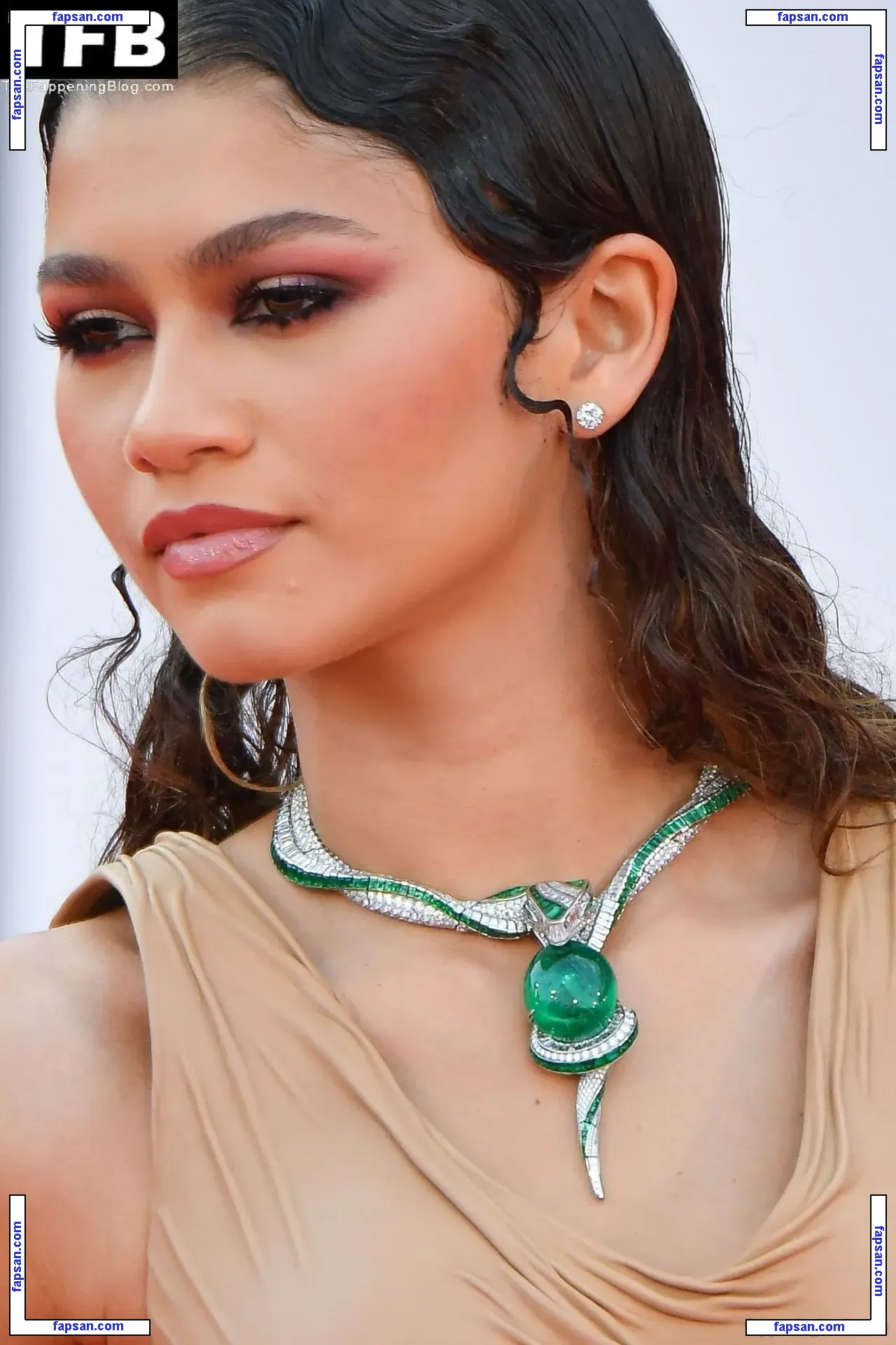 Zendaya nude photo #0656 from OnlyFans