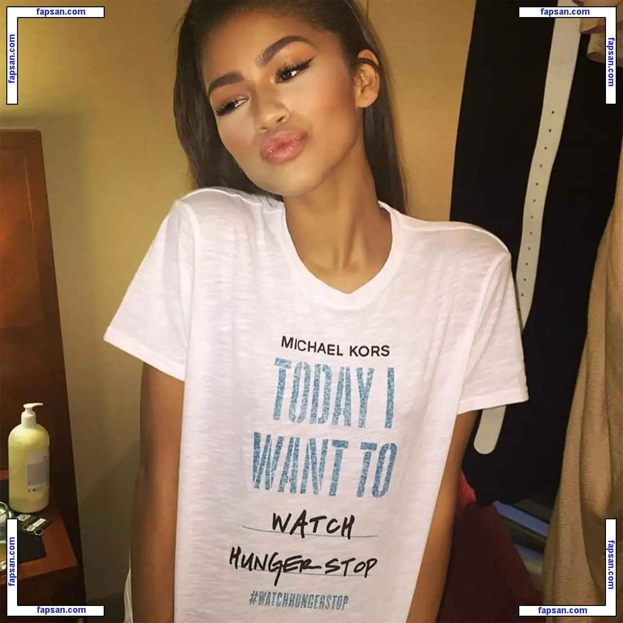 Zendaya nude photo #0746 from OnlyFans