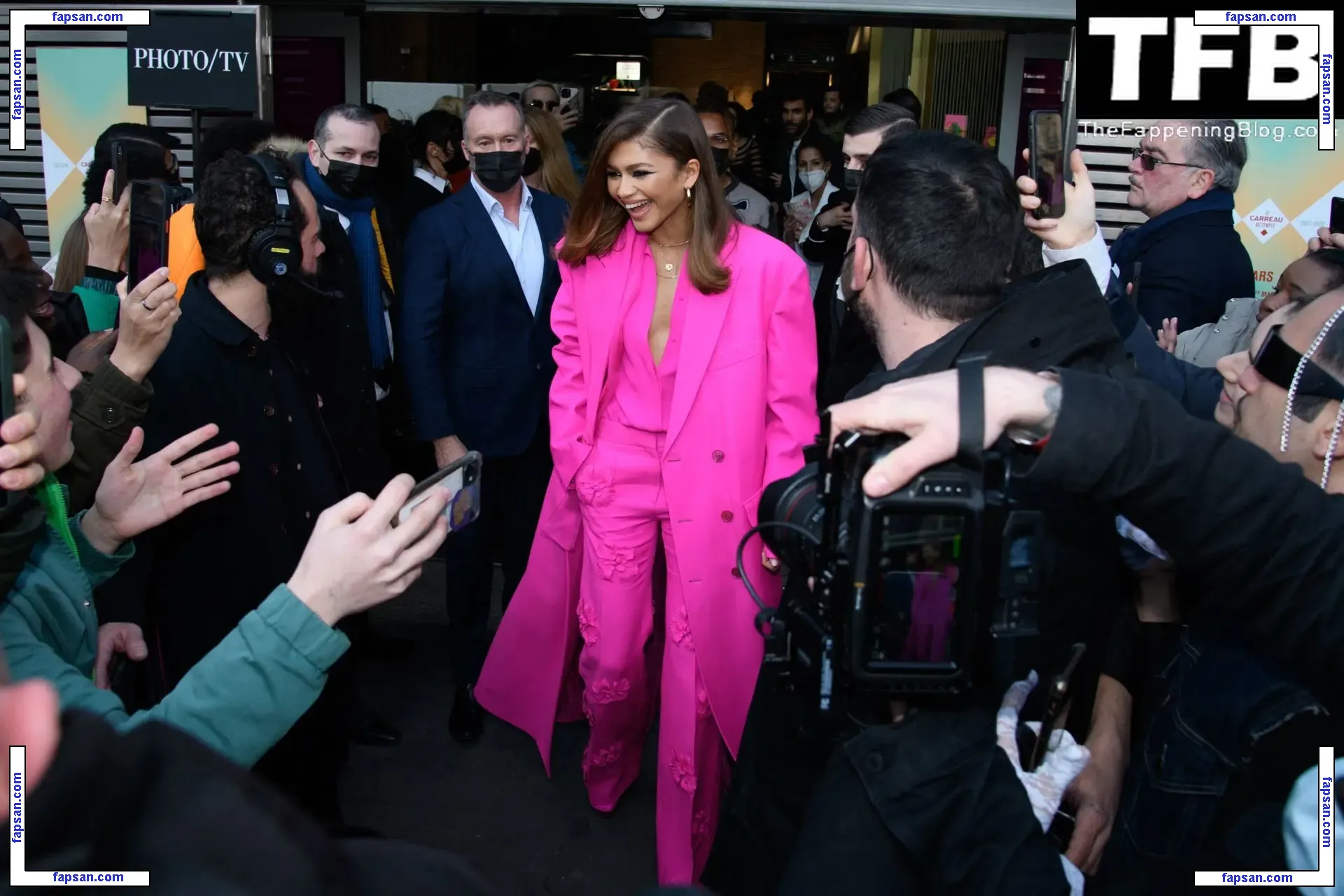 Zendaya nude photo #1357 from OnlyFans