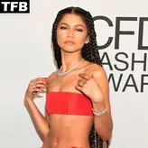 Zendaya nude #1059