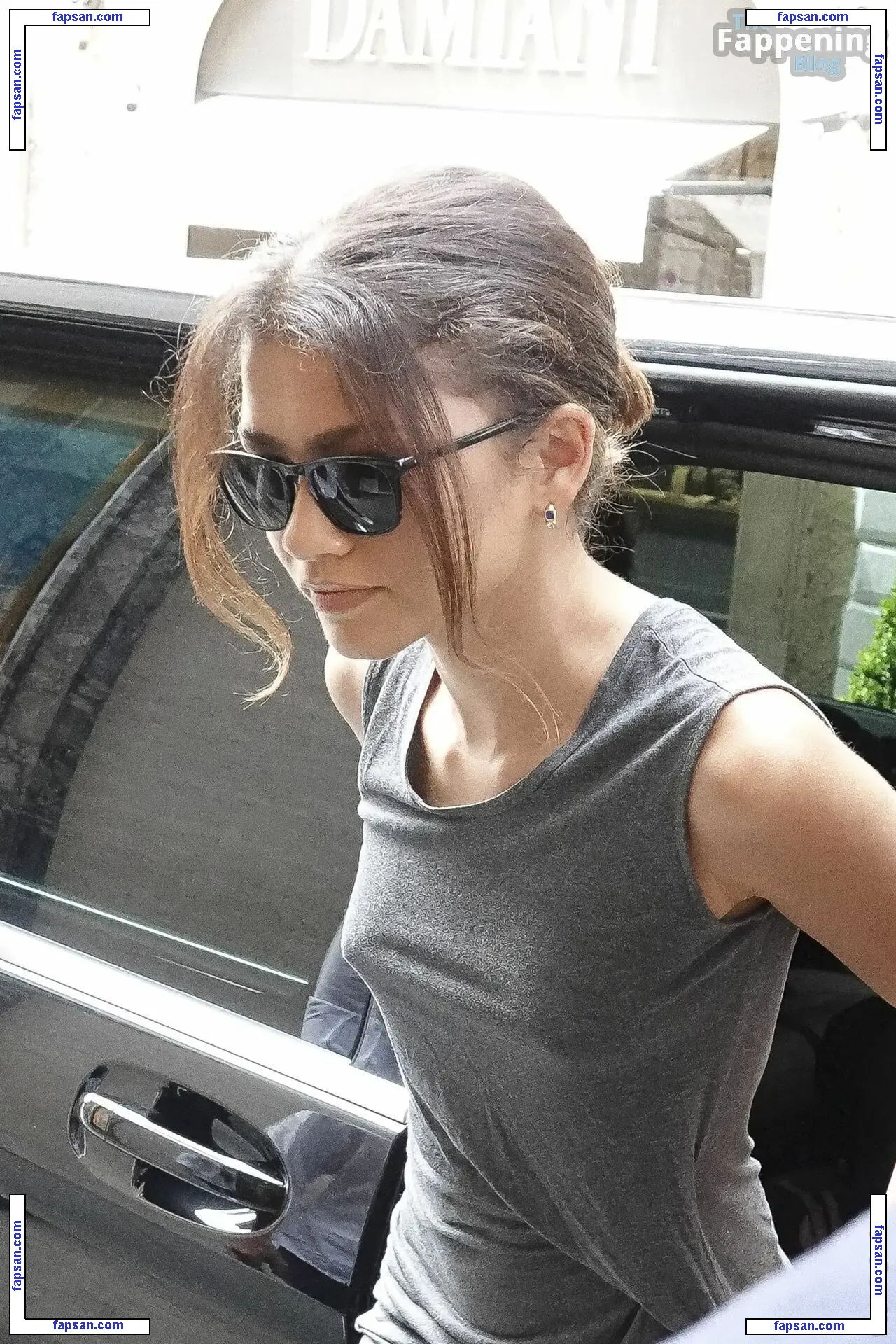 Zendaya nude photo #2085 from OnlyFans