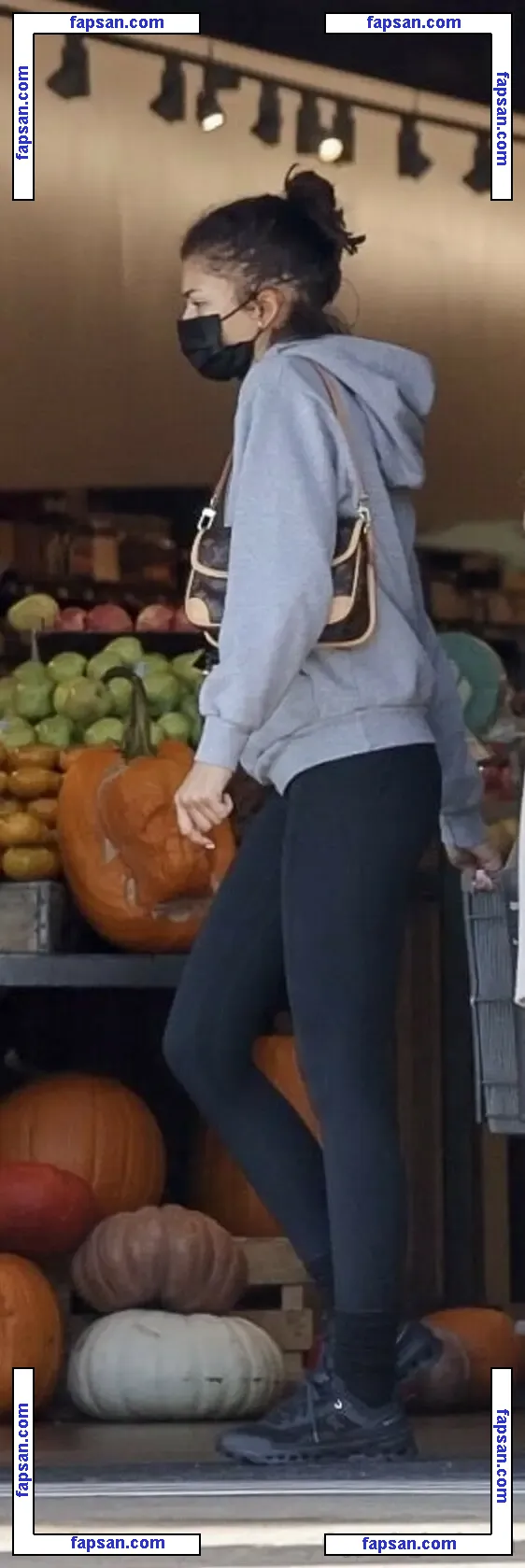 Zendaya nude photo #2338 from OnlyFans