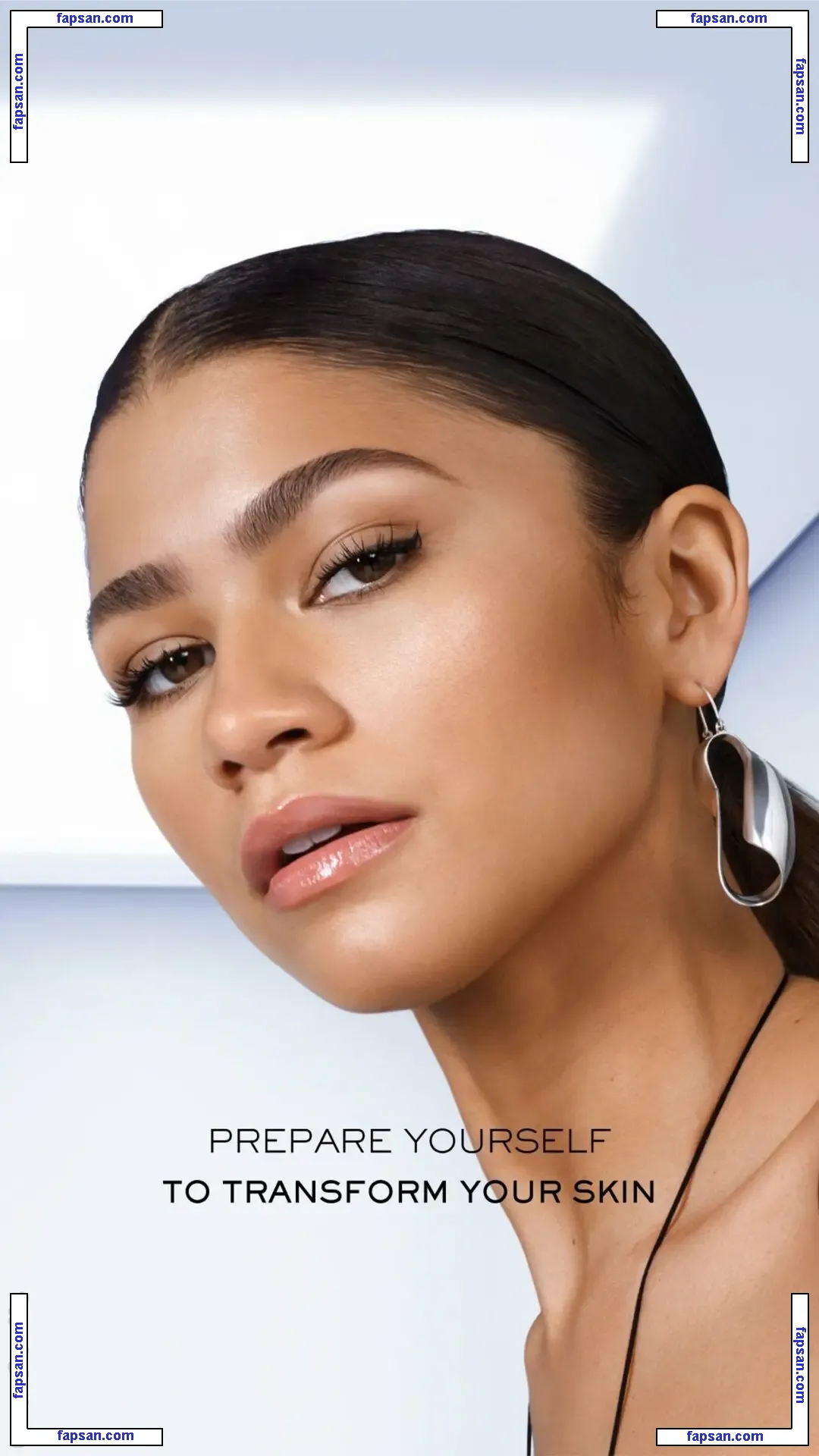 Zendaya nude photo #2382 from OnlyFans