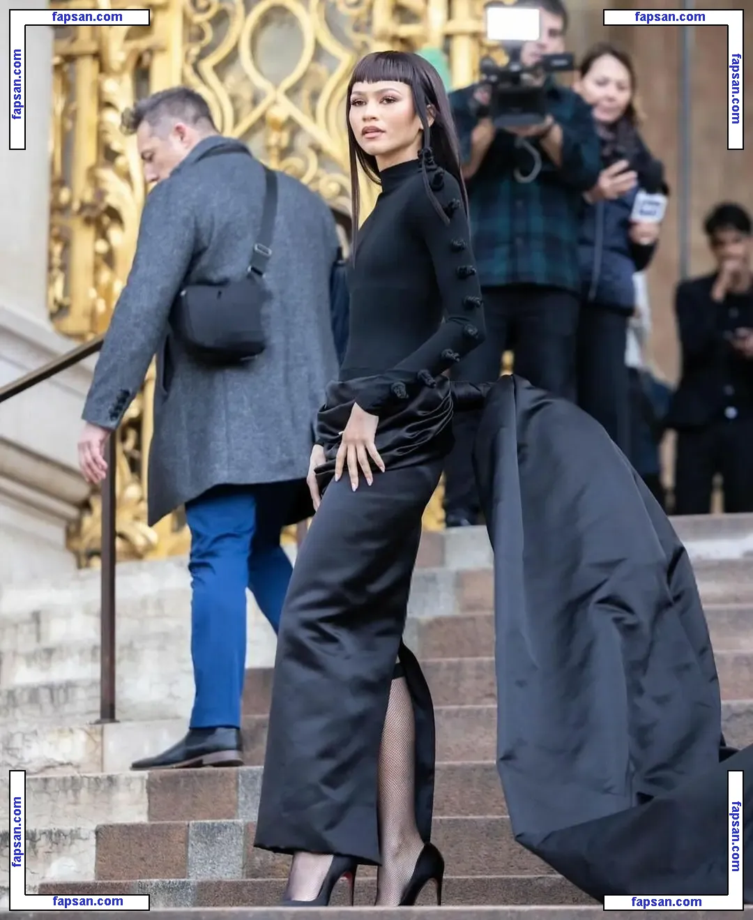 Zendaya nude photo #2392 from OnlyFans