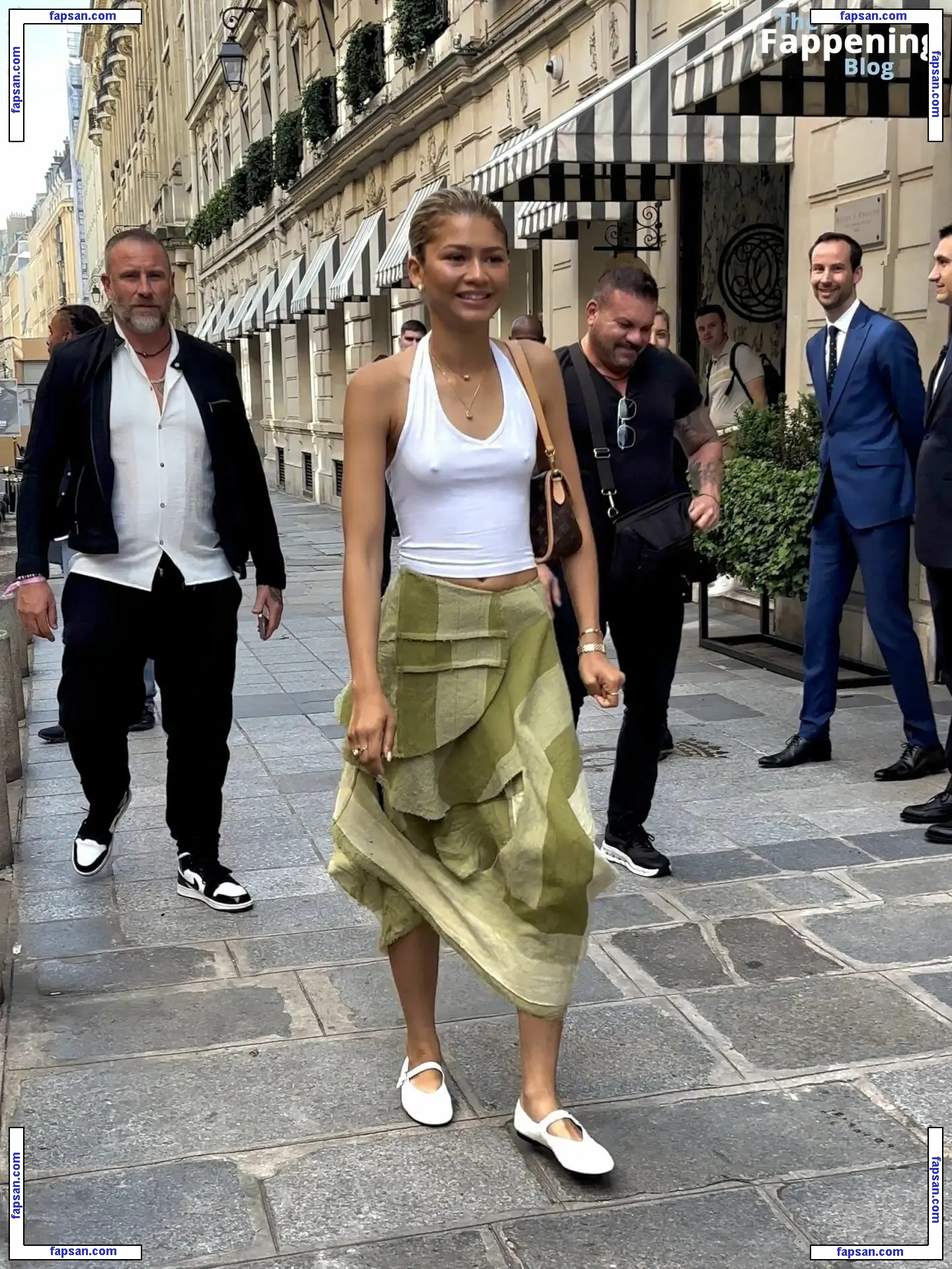 Zendaya nude photo #3339 from OnlyFans