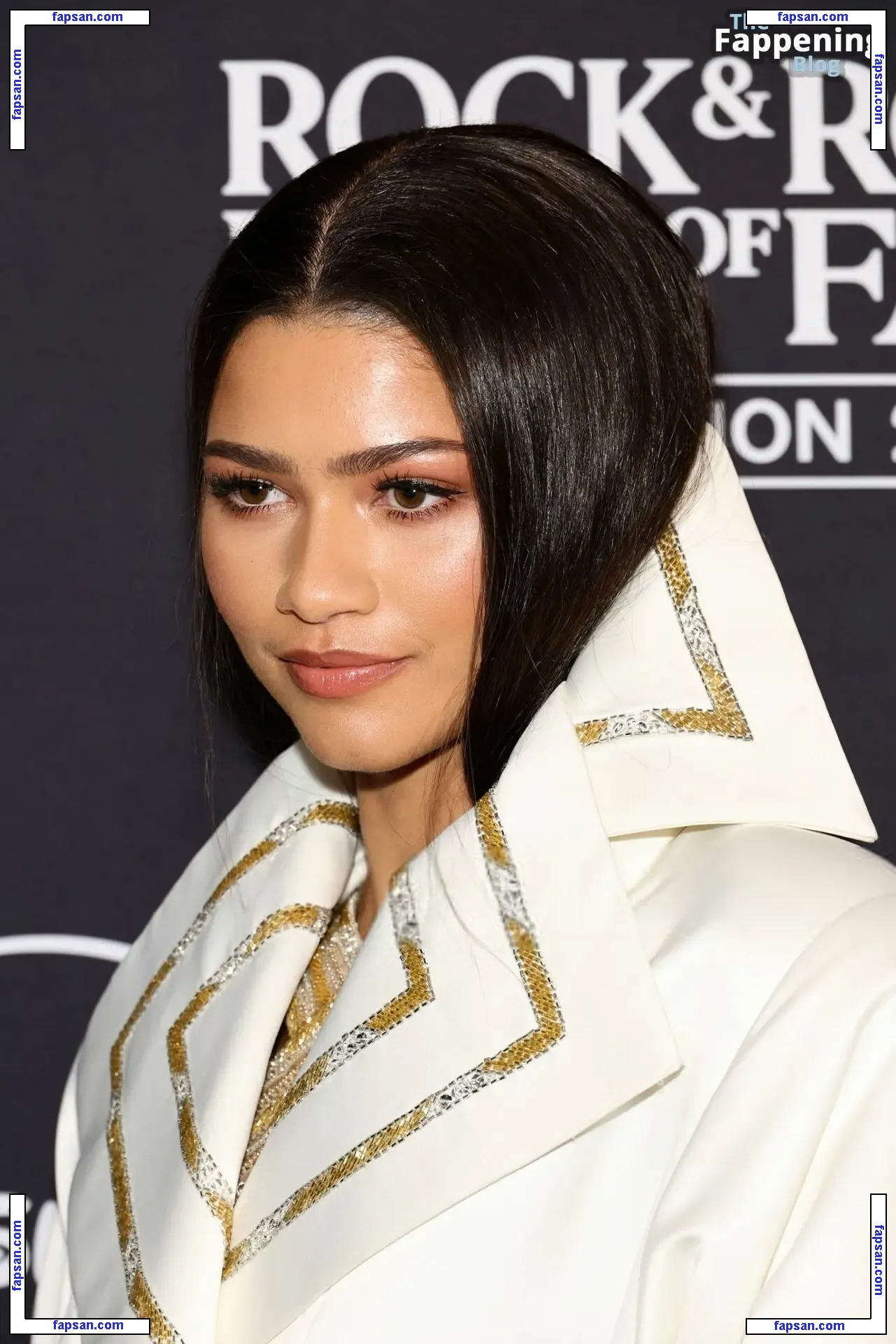 Zendaya nude photo #3441 from OnlyFans