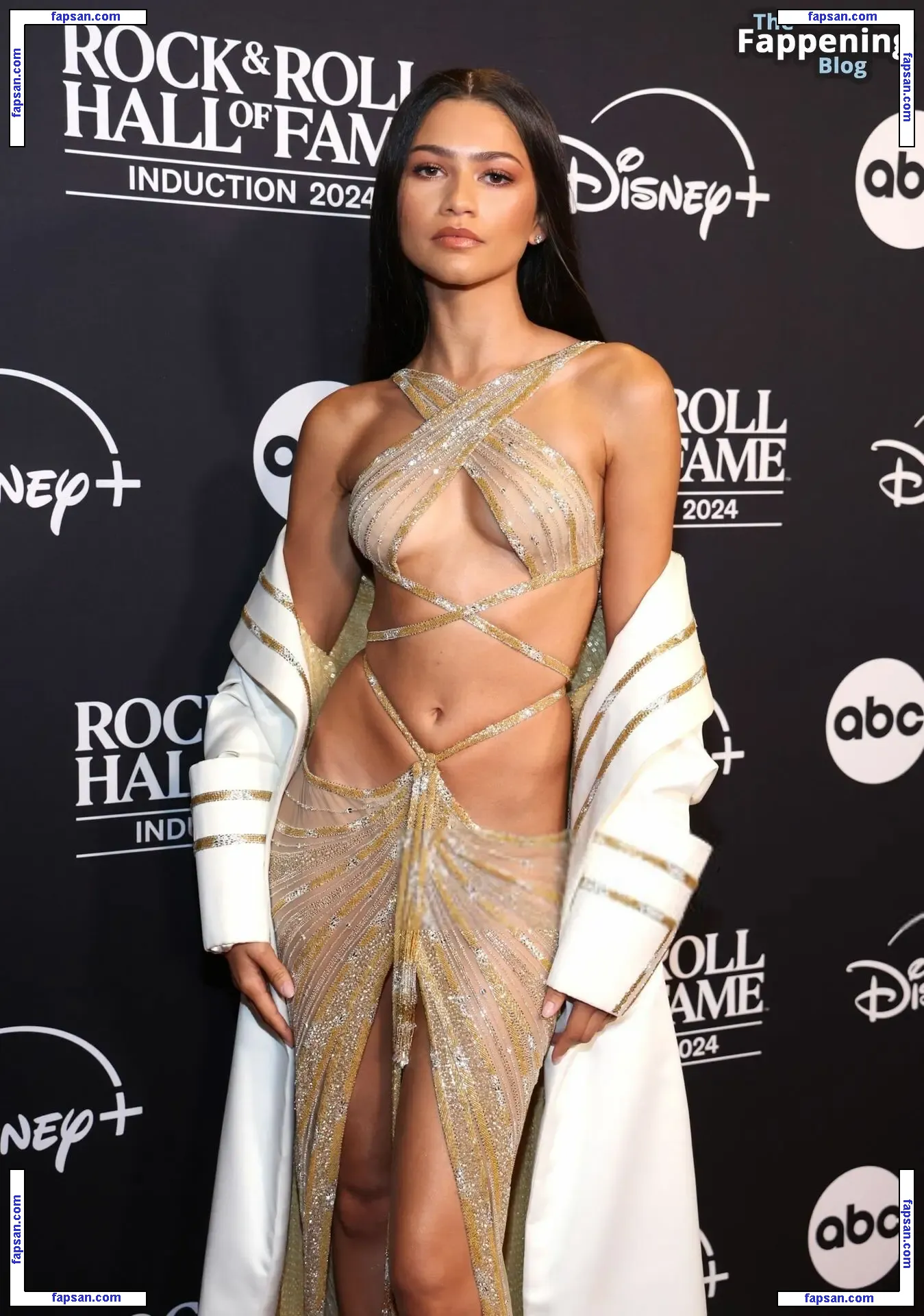 Zendaya nude photo #3460 from OnlyFans