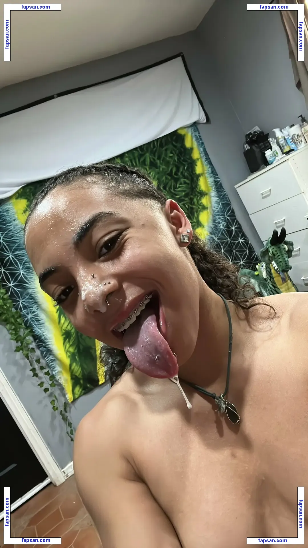 Zerella Skies nude photo #0007 from OnlyFans