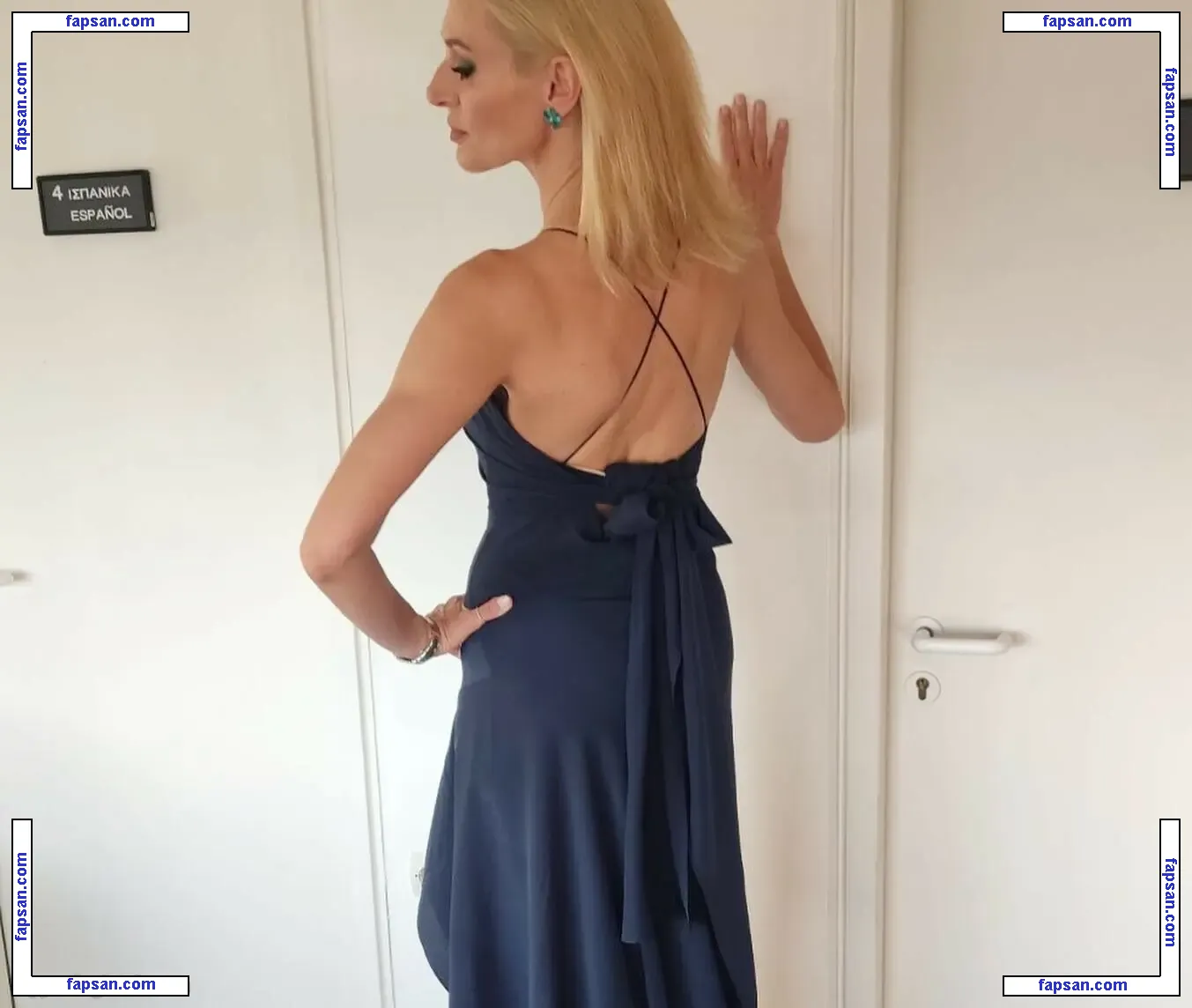 Zeta Douka голая фото #0003 с Онлифанс