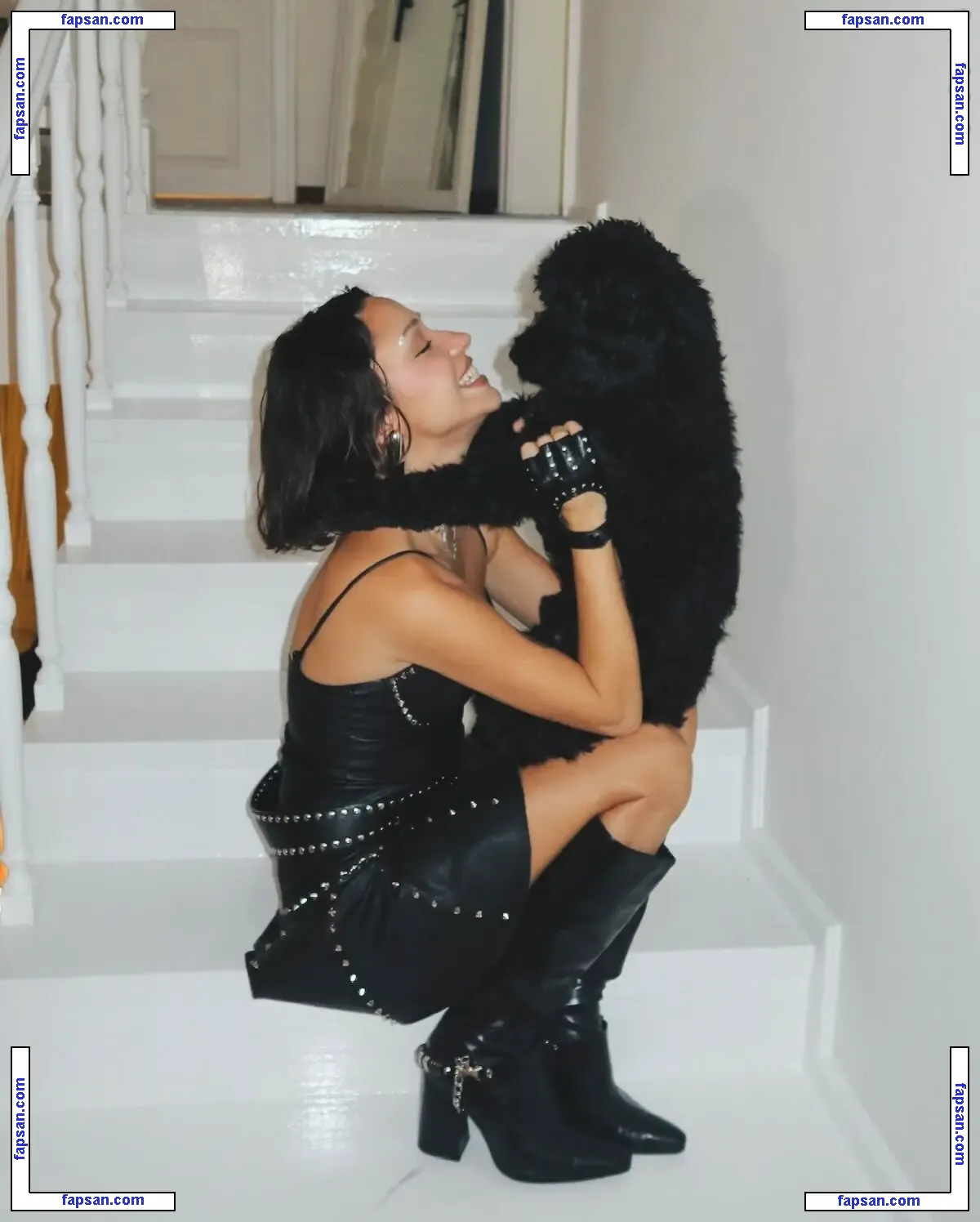 Zeynep Bastık голая фото #0063 с Онлифанс