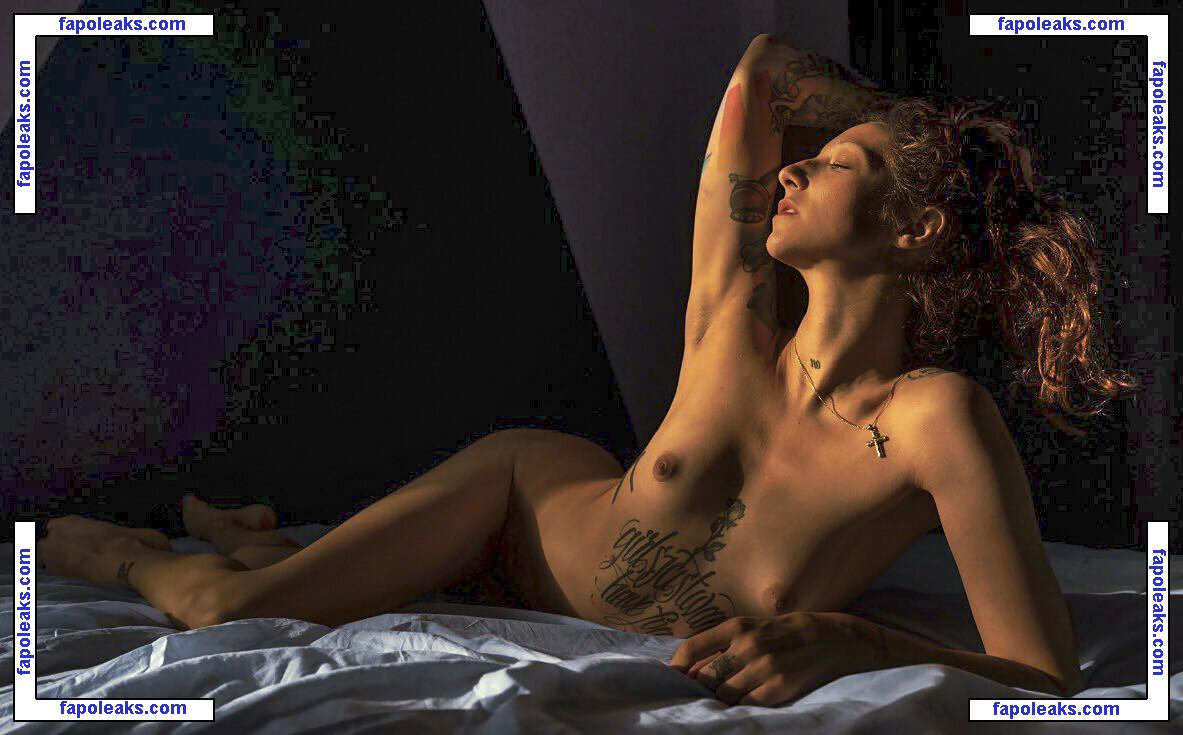 Zeynep Renda / yourvirtualstripper nude photo #0075 from OnlyFans