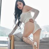 Zhou Yuxi nude #0099