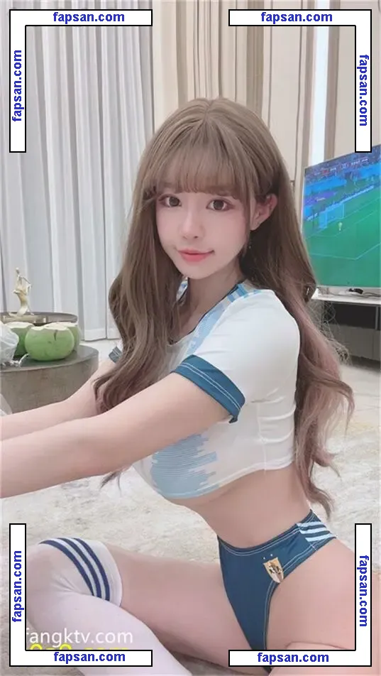 Zhu Ke Er nude photo #0039 from OnlyFans