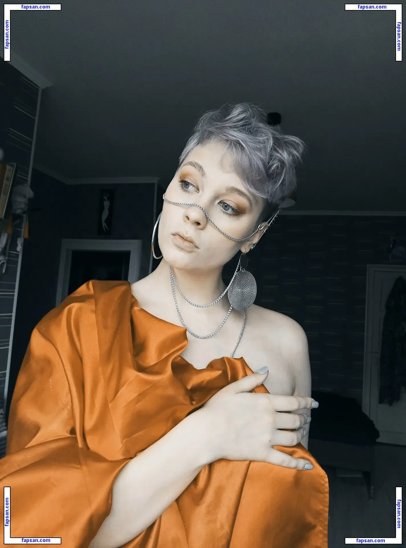 zinavishnya голая фото #0017 с Онлифанс