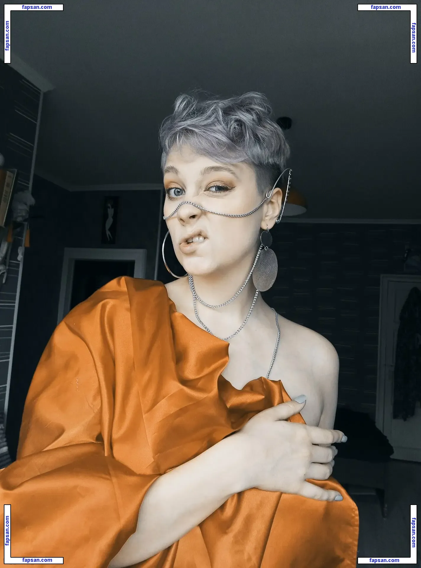 zinavishnya голая фото #0019 с Онлифанс