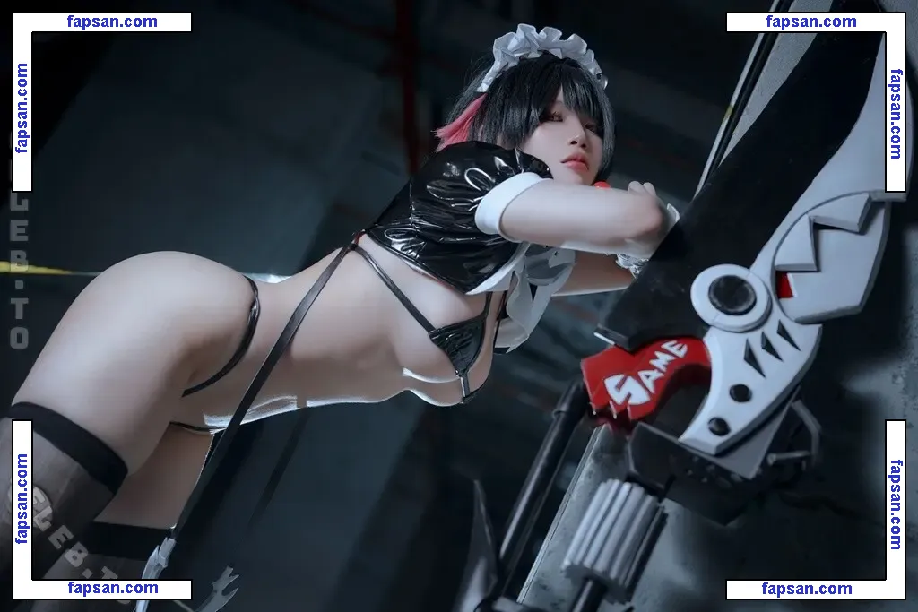 ZinieQ nude photo #0444 from OnlyFans