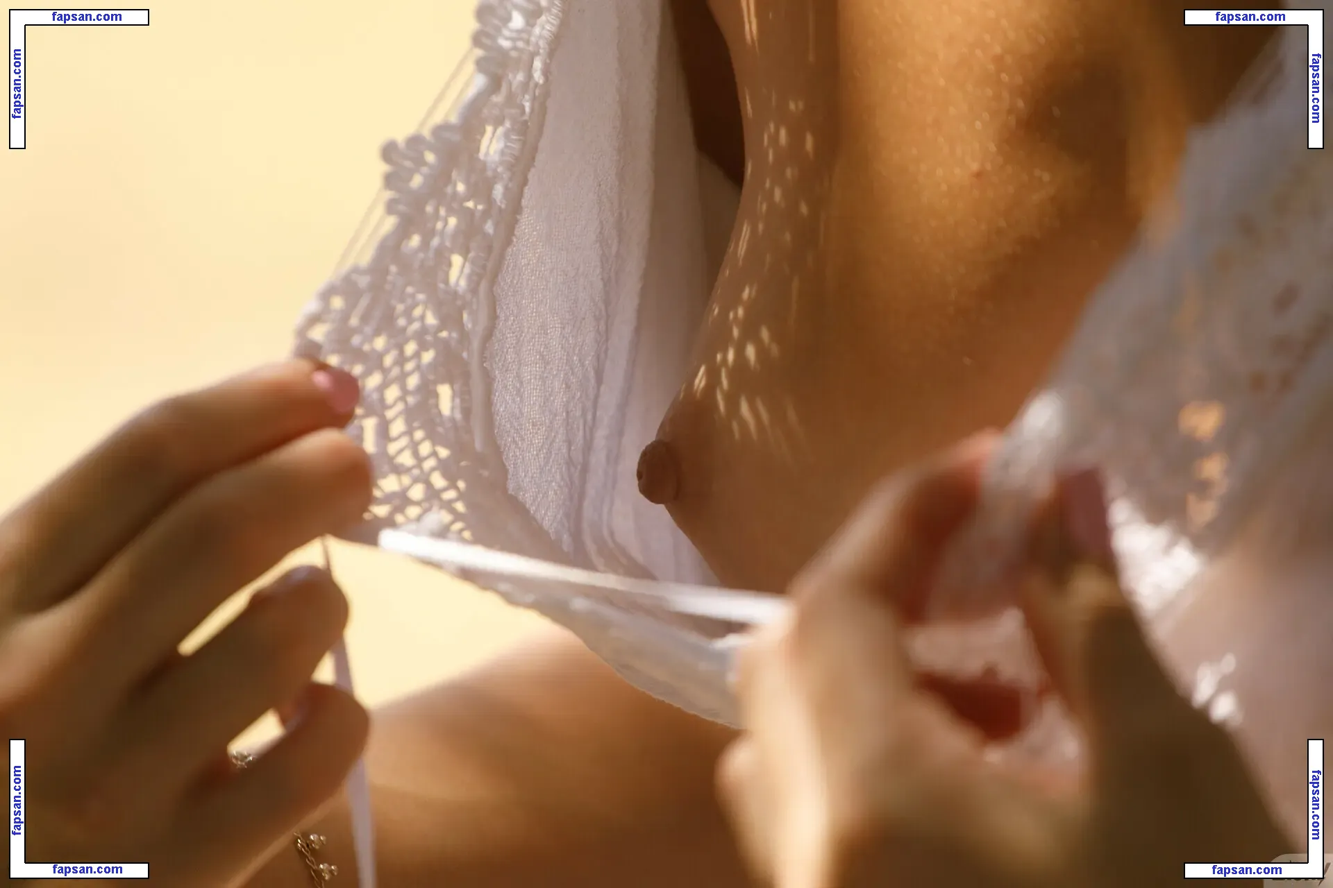 Zishy nude photo #5040 from OnlyFans