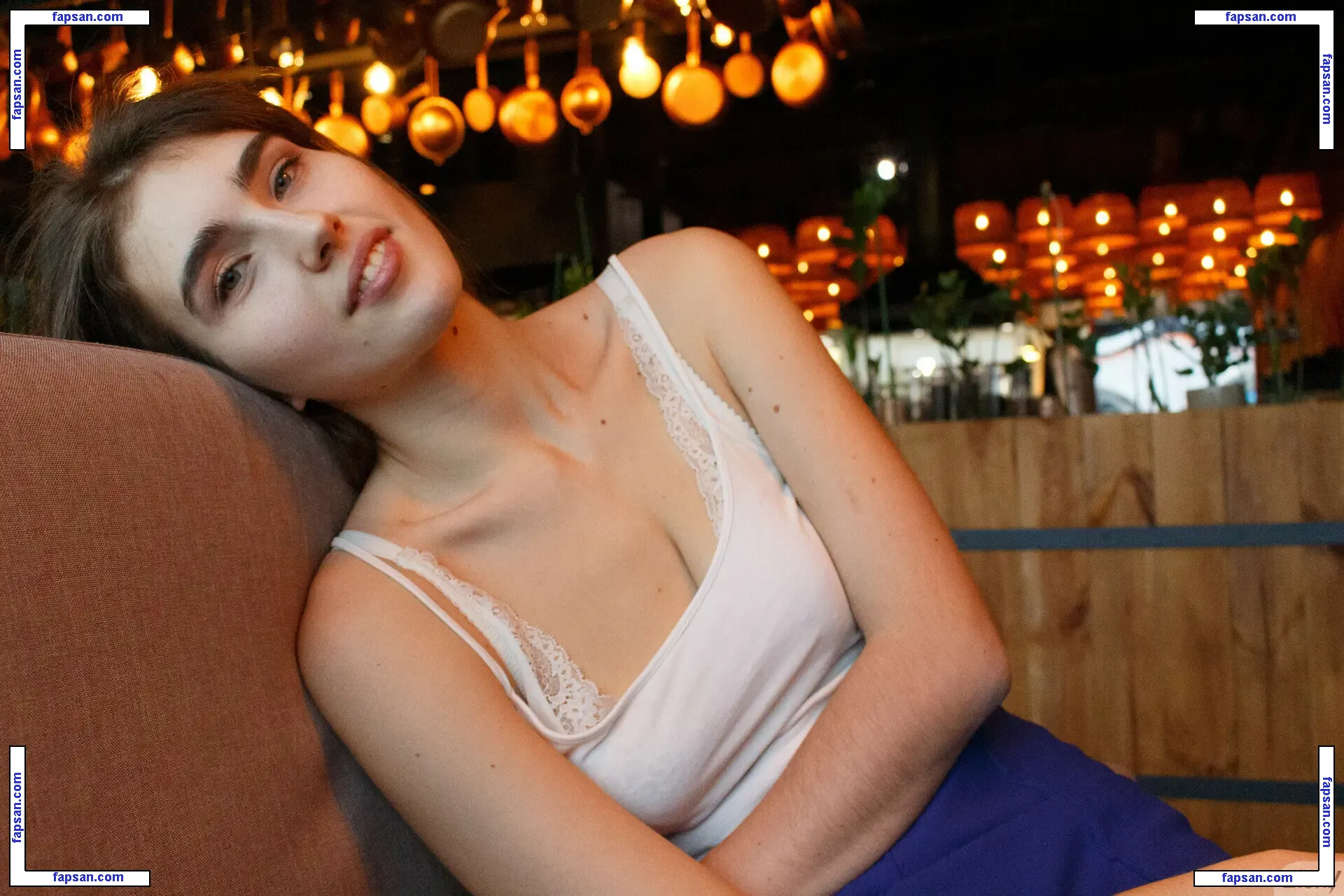 Zishy nude photo #5236 from OnlyFans